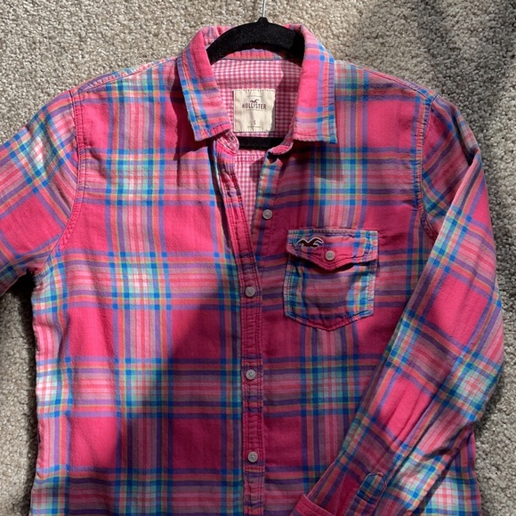 ✨Hollister Pink Plaid Shirt✨ - Picture 8 of 8